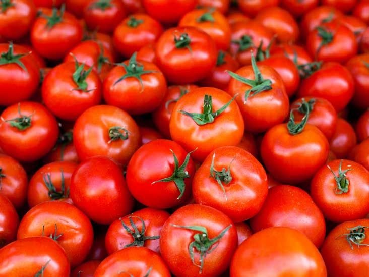 Tomatoes (1kg) | Fasita Online shopping in rwanda